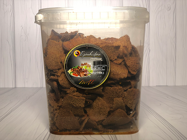 Ржаные гренки со вкусом шашлыка в Великом Новгороде