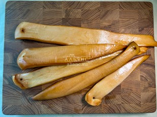 Горбуша балык холодного копчения: Кальмар палочки х/к