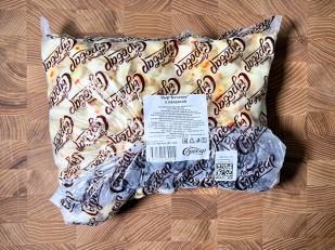 Другие закуски: Сыр ГОРНЫЙ СЫРОВАР (Бочонок с паприкой)