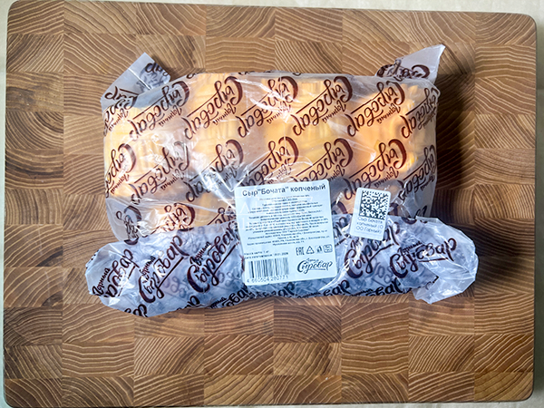 Сыр 1 кг ГОРНЫЙ СЫРОВАР (Бочата копчёный) в Великом Новгороде